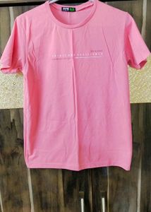 L Size Women T-shirt Pink In Color.