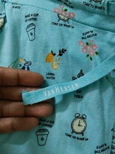 Van Hasen Girls Shorts