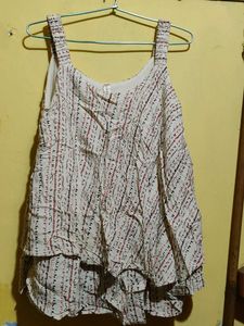 Boho Chic Sleeveless Ruffle Top