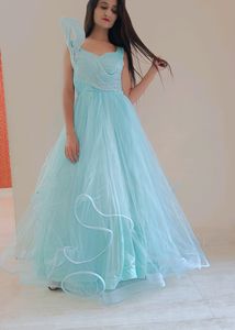 Elegant Sky Blue Tulle Gown