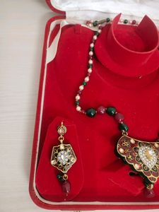 Traditional Jewellery Set With Earrings