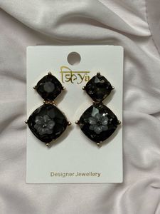 ISHYA Black Earrings