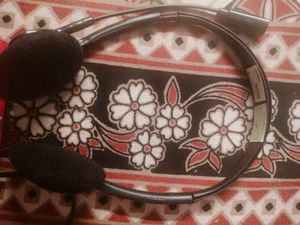 New Headphones With Mic