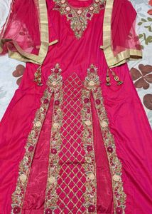 Elegant Pink heavy dress Set
