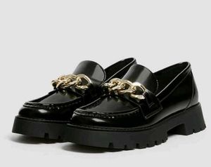Trendy Black Loafers
