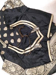 Black Border Saree With Blause