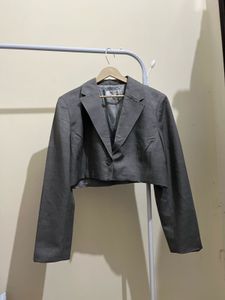 Cropped Blazer