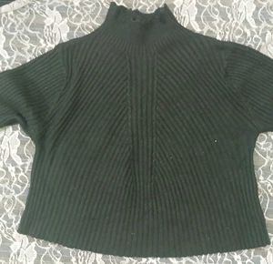 Black Knit Crop Sweater