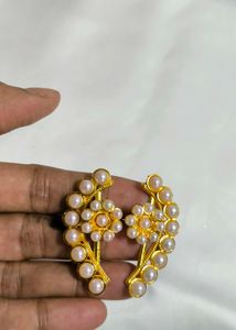 Pearl Necklace and Earring Set never regret