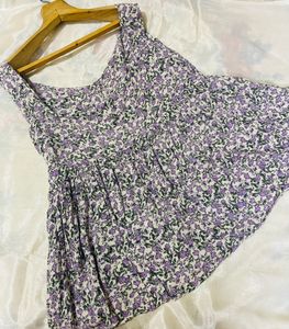 Stunning Floral Crop Top