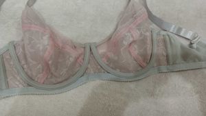 Underwired Lace Bra..38E