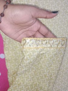 Vintage Heart-Trimmed Top
