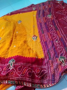 &#34;Pila Saree With Unstitched Blouse