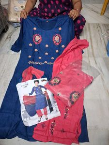 Embroidered Kurta Set M Size
