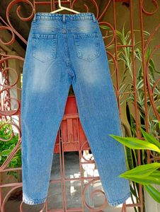 Women High Waist Washed Jeans