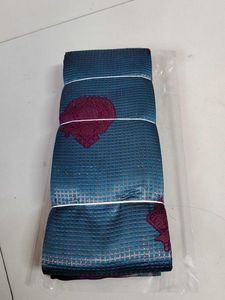 Elegant Blue &amp; Pink checked Saree