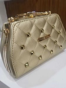 Swiss Ramie Clutch