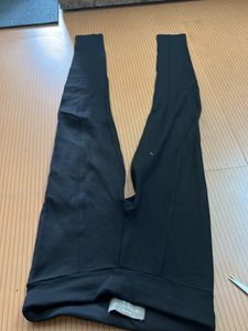 P26Black Leggings