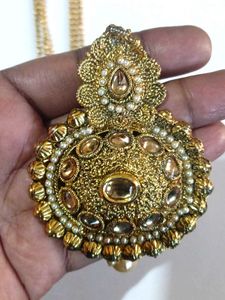 Gold-toned Necklace Set