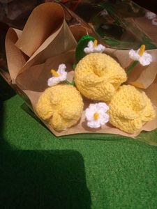 Crochet Tulip Bouquet