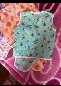 New Born Shirt &amp; Napi Set Of 4..