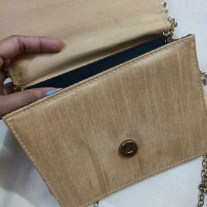 💛Golden Clutch Sling Purse💛