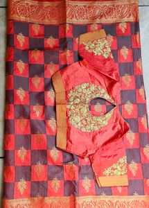 Red &amp; grey  Checked Saree
