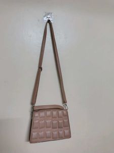 Peach / Pink Trendy Slingbag