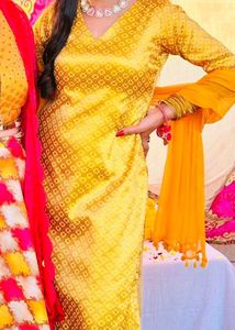 Haldi Suit
