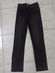 Lee Cooper Originals Holly Black Straight Fit Jean