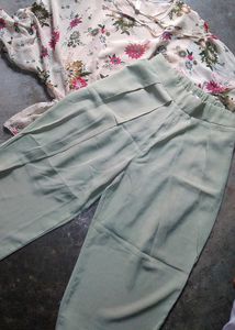 Printed Top With Pants