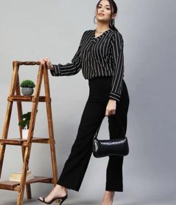 🔥Brand NEW Stylish Top Just @179🔥