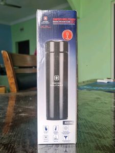 Swiss Military Digital Vacuum Flask-Black