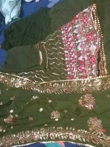 Mehandi Outfit Kurta And Layered Gharara