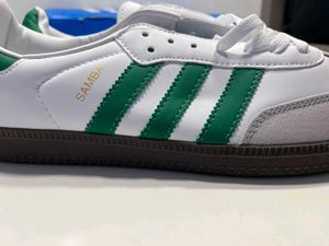 Adidas Samba OG - Classic Style