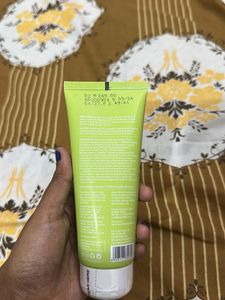 Dot &amp; Key Face Wash