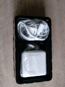 REALME 65W VOOC CHARGER