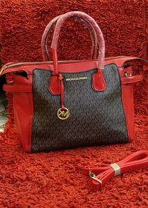 MICHAEL KORS BAG