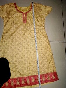Silk Kurta With Net Duppata