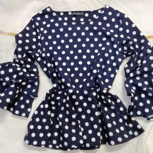 💙Peplum Polka Dot Top With Bell Sleeves💙