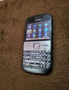 Nokia E5