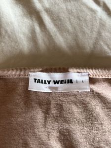 Basic Strappy Beige Crop Top