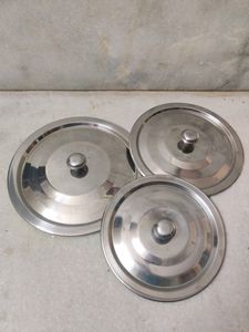 Set Of 3 Handis With Lids