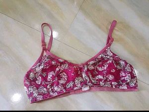 🩷🌟Floral Print Bra🌟