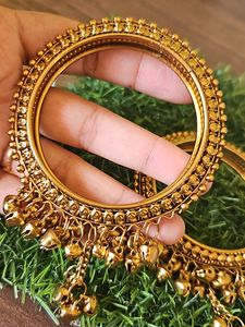 2.6 Golden Coloured Bangles