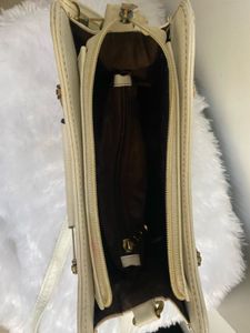 Sling Bag(price Crashed)