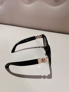 Black Fashion Sunglasses