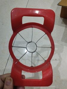 Apple Cutter