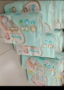 16 pcs xl size pampers Only 499 (MRP-1099)