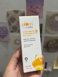 Plum Alpha Arbutin & Hyaluronic Acid Face Serum